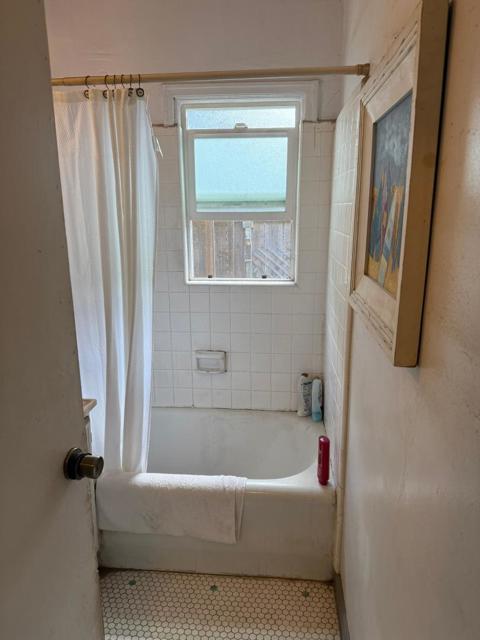 65 Buena Vista Street, Salinas CA: https://media.crmls.org/mediaz/9ba7b270-b3a1-4a05-916b-01f8538ceccc.jpg