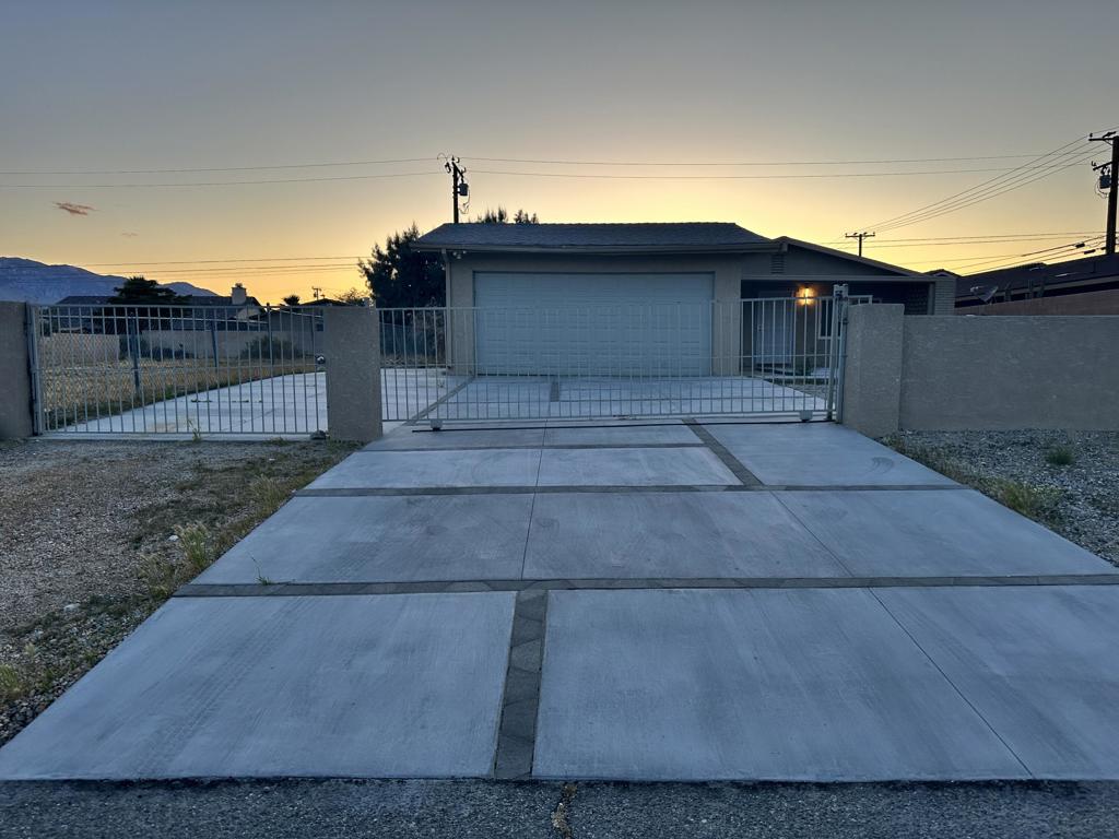 13315 La Mesa Drive