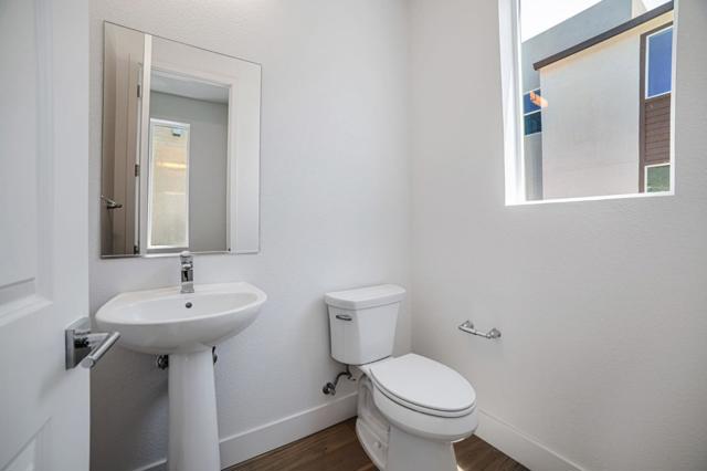 6010 Sunglow Terrace, San Ramon CA: https://media.crmls.org/mediaz/9ba90ed0-5403-42ab-a2fe-669fe6874595.jpg