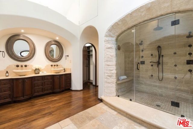 Drew Fenton | 746 Norway Lane Los Angeles CA | MLS: 7365043 Drew Fenton | 746 Norway Lane Los Angeles CA | MLS: 7365043