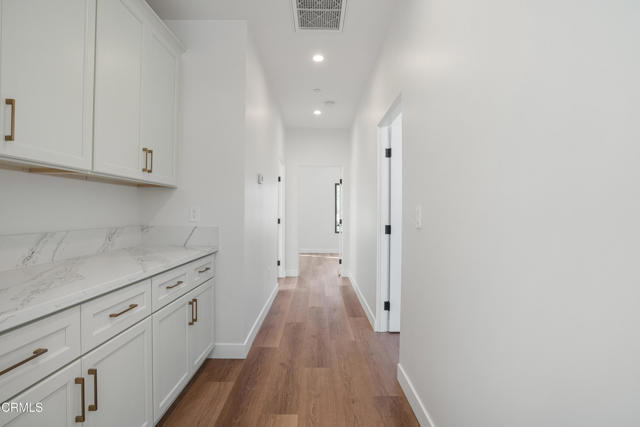 Detail Gallery Image 18 of 32 For 136 N Oakview Dr #101,  Thousand Oaks,  CA 91362 - 2 Beds | 2/1 Baths