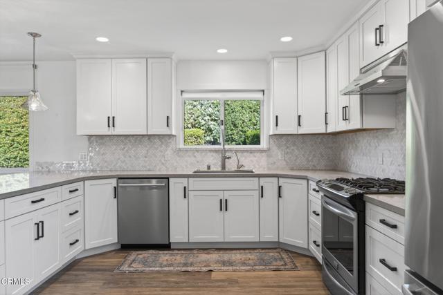 Detail Gallery Image 13 of 51 For 914 Patricia Ct, Ojai,  CA 93023 - 3 Beds | 3 Baths