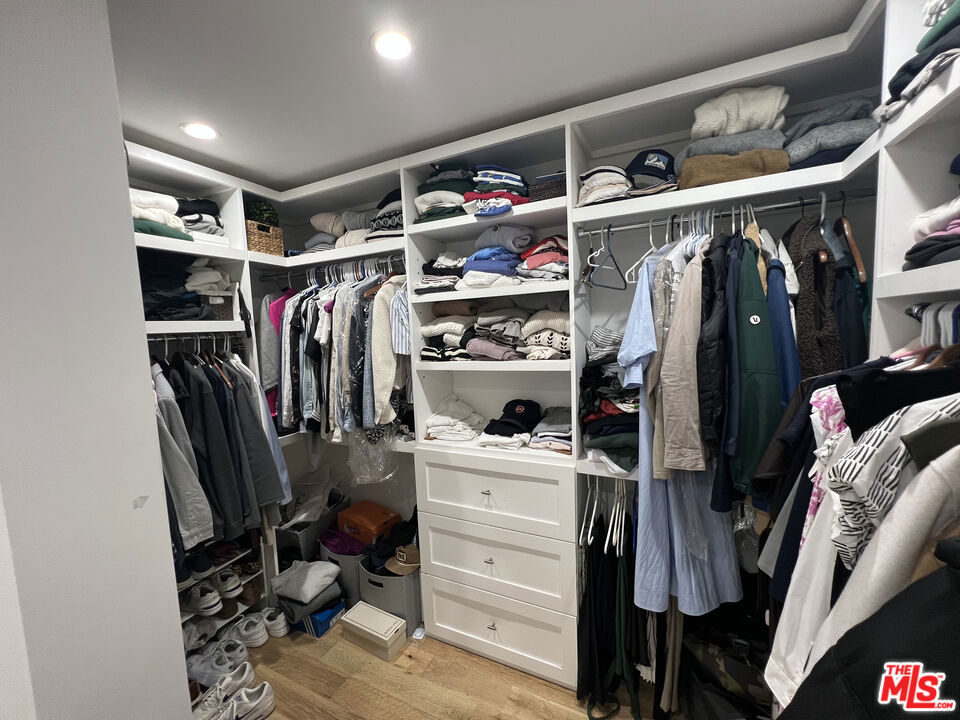 MLS #26860881 image #9