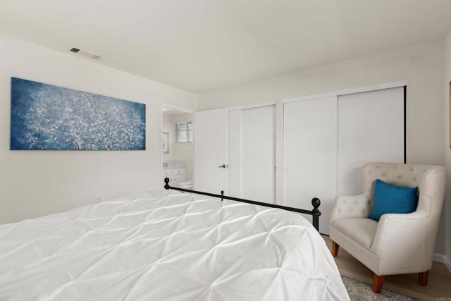 Detail Gallery Image 24 of 36 For 16571 Roca Dr, San Diego,  CA 92128 - 2 Beds | 2 Baths