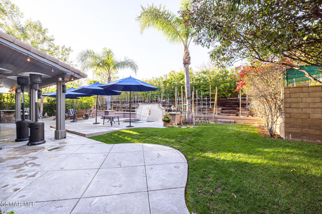 5019 Corral Street, Simi Valley CA: https://media.crmls.org/mediaz/9badee7e-4d24-426e-be87-af92238d8dac.jpg