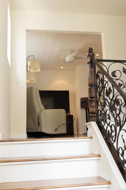 Detail Gallery Image 18 of 67 For 3069 W Canyon Ave, San Diego,  CA 92123 - 3 Beds | 2 Baths