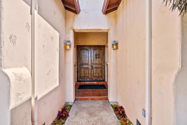 34150 Cartwright Place, Fremont CA: https://media.crmls.org/mediaz/9baf1dca-91ce-46db-aeb8-a44d54869782.jpg