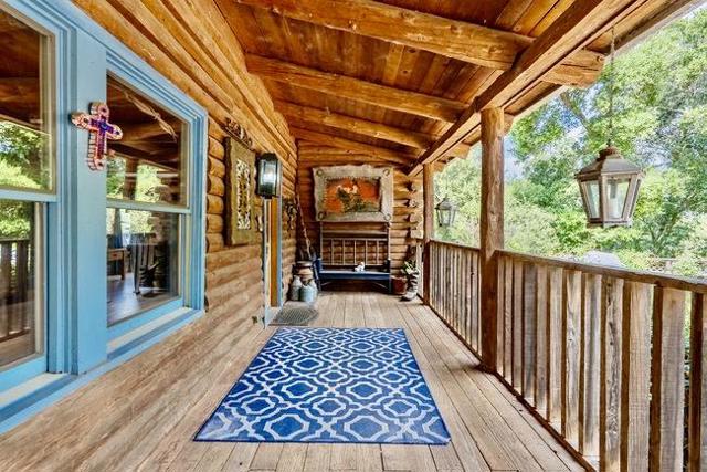 4101 San Juan Canyon Road, San Juan Bautista CA: https://media.crmls.org/mediaz/9bb079ed-0ff8-4045-a005-16c127ed5759.jpg