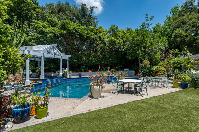 Detail Gallery Image 30 of 42 For 4409 Encinas Dr, La Canada Flintridge,  CA 91011 - 5 Beds | 4 Baths