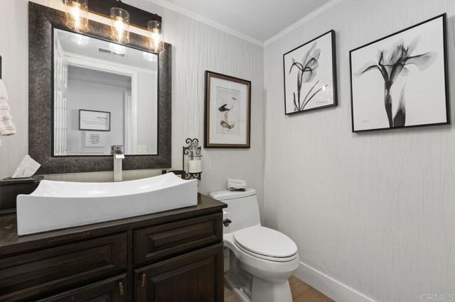 Detail Gallery Image 16 of 35 For 1585 Madrid Dr, Vista,  CA 92081 - 3 Beds | 2/1 Baths