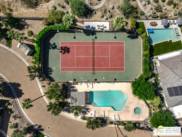 120 E Perlita Circle, Palm Springs, CA 92264