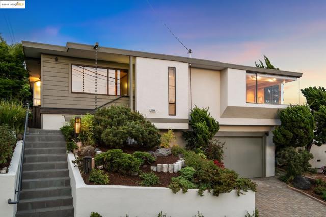 7046 Cutting Blvd, El Cerrito CA: https://media.crmls.org/mediaz/9bb1eaf7-51d8-4719-a774-4b2c5ed66840.jpg