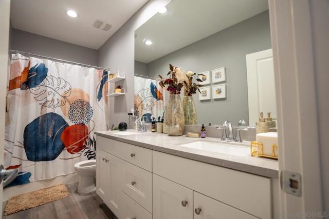 1417 Stearns Whard Rd, Chula Vista CA: https://media.crmls.org/mediaz/9bb23478-3564-4ea4-a200-9fb43d33f7fa.jpg