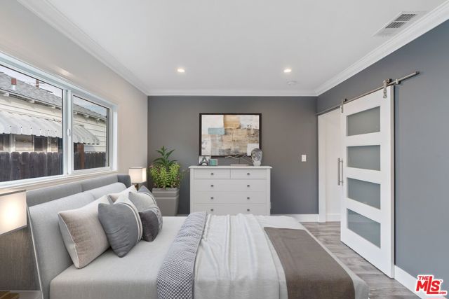 6713 Saint Clair Avenue, North Hollywood CA: https://media.crmls.org/mediaz/9bb29bf0-2978-4347-bd01-b303fcd1e659.jpg