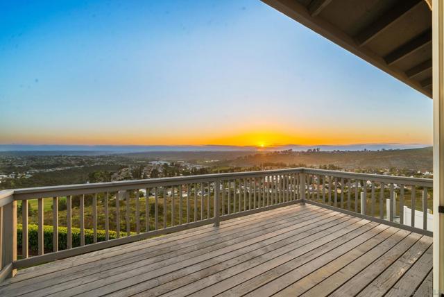 8396 High Winds, San Diego CA: https://media.crmls.org/mediaz/9bb39aa9-997a-4e5f-9a71-285d0e6c7242.jpg