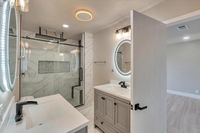 Image 39 of 60 For 4280 Hillview Dr