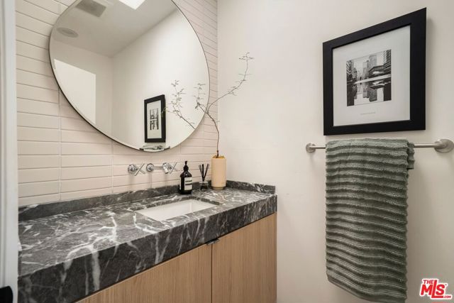 4513 Verdugo Road, Los Angeles CA: https://media.crmls.org/mediaz/9bb4db65-fe33-4a07-a80e-59734894c652.jpg