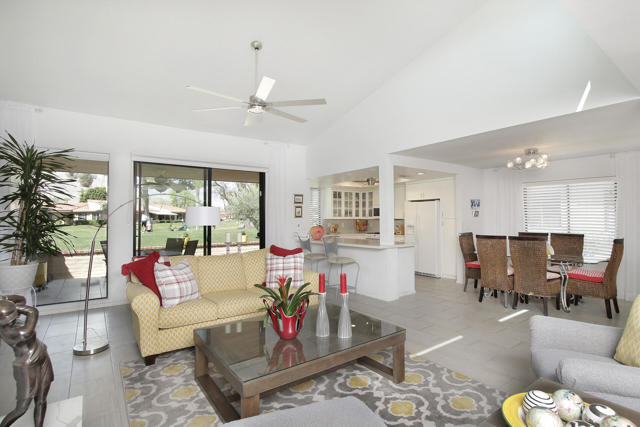 Image 4 of 42 For 74 La Ronda Drive