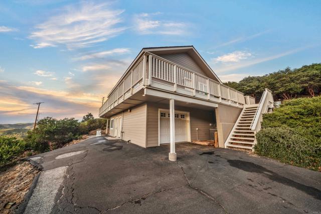 35465 Sunset Lane, Julian CA: https://media.crmls.org/mediaz/9bb52399-ba75-4c42-90a3-01c7c8fd038d.jpg