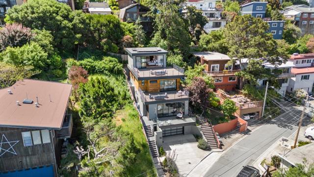786 Humboldt Road, Brisbane CA: https://media.crmls.org/mediaz/9bb557ef-2985-49c8-af06-4136c402735f.jpg