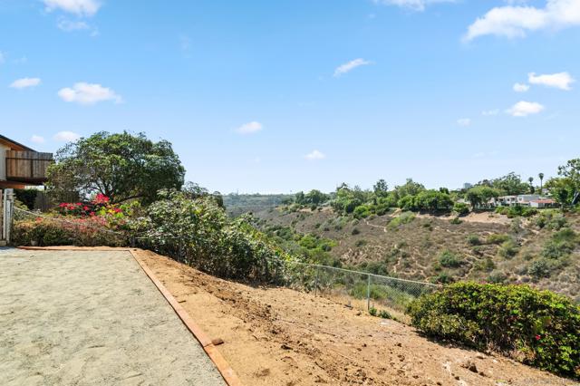 6492 6494 Lanston St., San Diego CA: https://media.crmls.org/mediaz/9bb69e5c-7702-4839-a2e4-405d917dc451.jpg