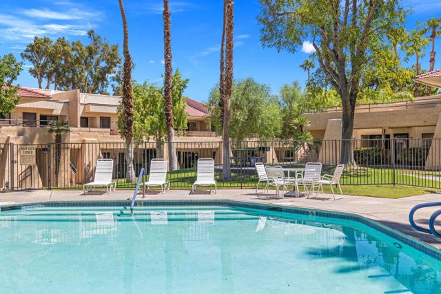 675 N Los Felices W Circle, Palm Springs CA: https://media.crmls.org/mediaz/9bb6a370-760f-46e9-b5d0-131ea42b06be.jpg