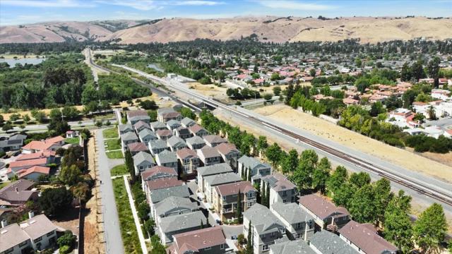 2620 Tamalpais Terrace, Fremont CA: https://media.crmls.org/mediaz/9bb96bc2-e4de-4585-9cff-ce381f24e1c0.jpg