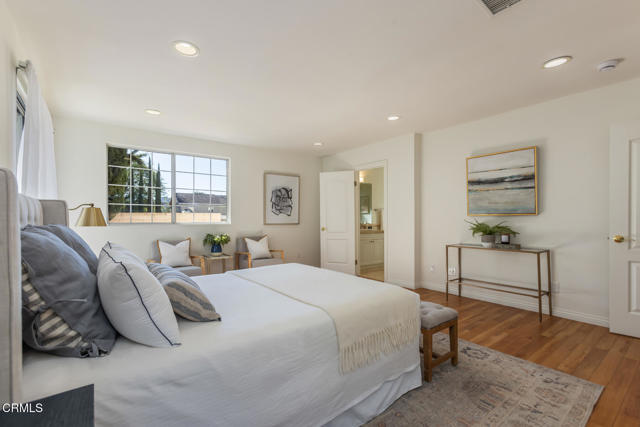 Detail Gallery Image 41 of 70 For 4926 Crown Ave, La Canada Flintridge,  CA 91011 - 3 Beds | 3/1 Baths