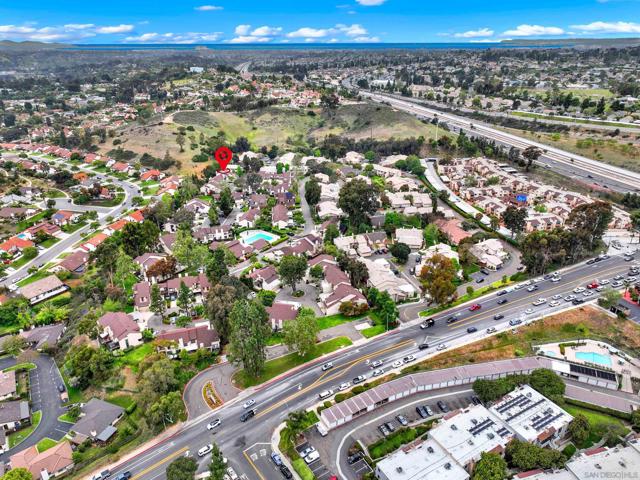 3069 Plaza Natalia, Bonita CA: https://media.crmls.org/mediaz/9bbab5af-ee6f-4bdb-9a09-9c9c49ebad1a.jpg