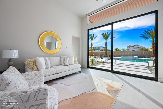 61006 Watkins Glen Dr, Thermal CA: https://media.crmls.org/mediaz/9bbb34df-e25b-42be-b8c1-3937700ec81b.jpg