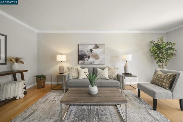 2000 Golden Rain Road, Walnut Creek CA: https://media.crmls.org/mediaz/9bbb96ee-390e-4505-aa28-ea9b371df5c1.jpg