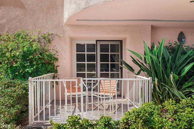 500 E Amado Road #212, Palm Springs, CA 92262