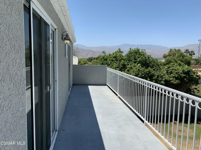 Image 16 of 18 For 41985 Hemingway Court