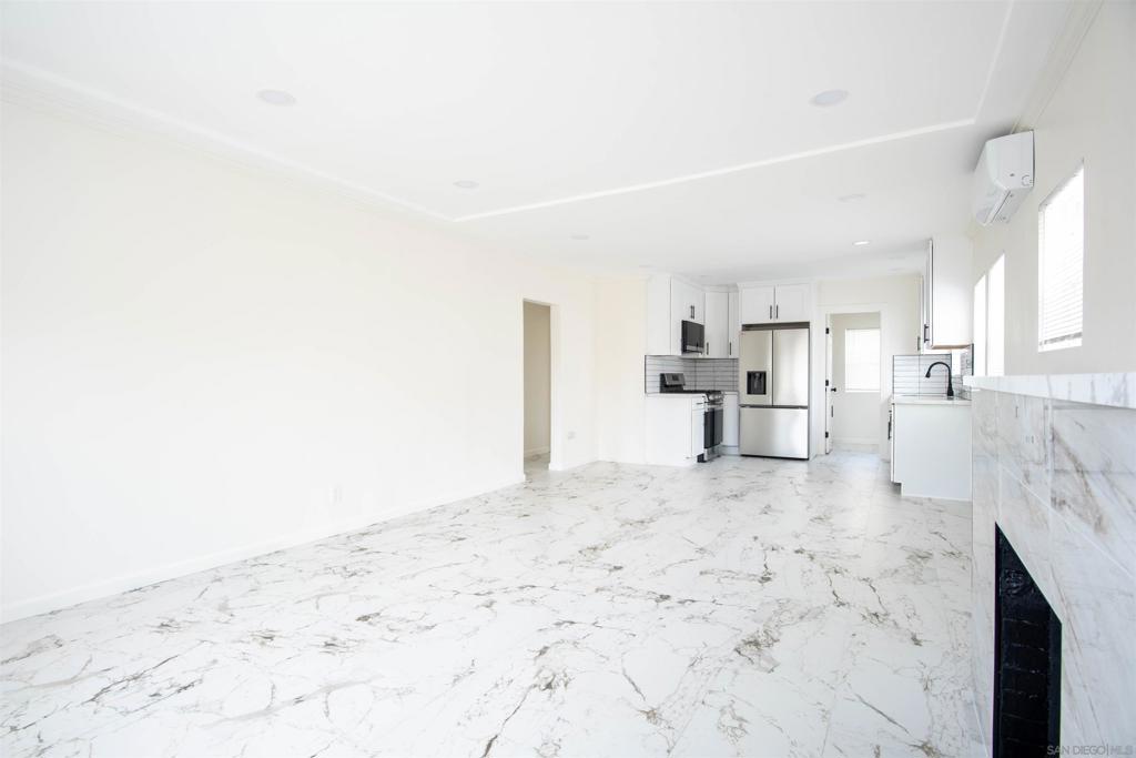 6352 Holabird St. - photo 3
