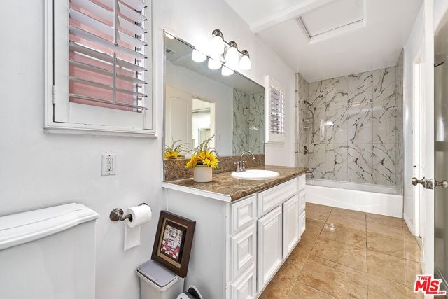 MLS #25596687 image #14