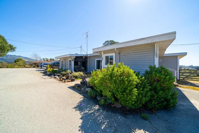 211 Smith Road, Watsonville CA: https://media.crmls.org/mediaz/9bc08464-b835-4be7-b0c2-54e891e910e3.jpg