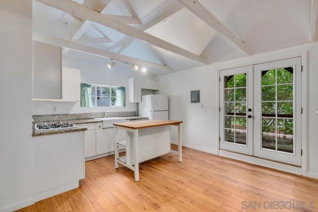 4154 Hill St, San Diego CA: https://media.crmls.org/mediaz/9bc30bd5-1d08-46f1-9d22-aa4c303e3c7b.jpg