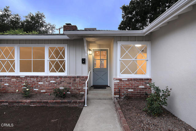 Detail Gallery Image 3 of 29 For 6429 Creemore Ln, Tujunga,  CA 91042 - 3 Beds | 2/1 Baths