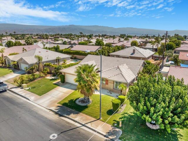 41736 Moneaque Rode, Bermuda Dunes CA: https://media.crmls.org/mediaz/9bc50401-8e4b-450c-8830-496f928ac117.jpg