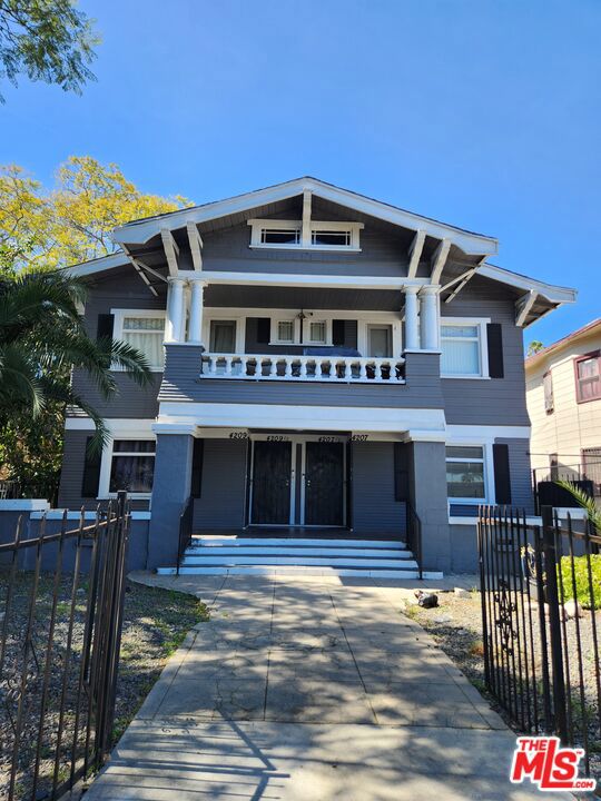 Multifamily at 4207 S Flower Street