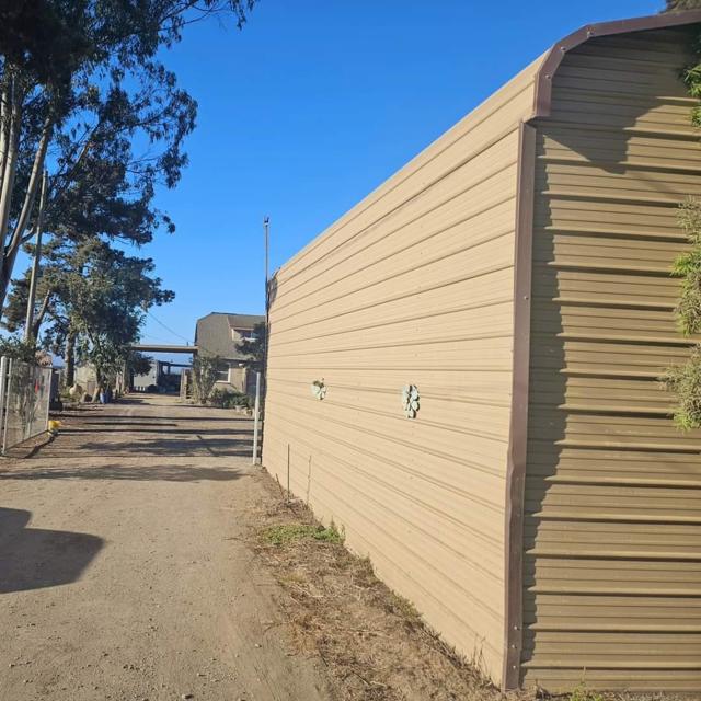 120 Trafton Road, Royal Oaks CA: https://media.crmls.org/mediaz/9bc81957-6b21-42af-b0f2-788f7ec47640.jpg