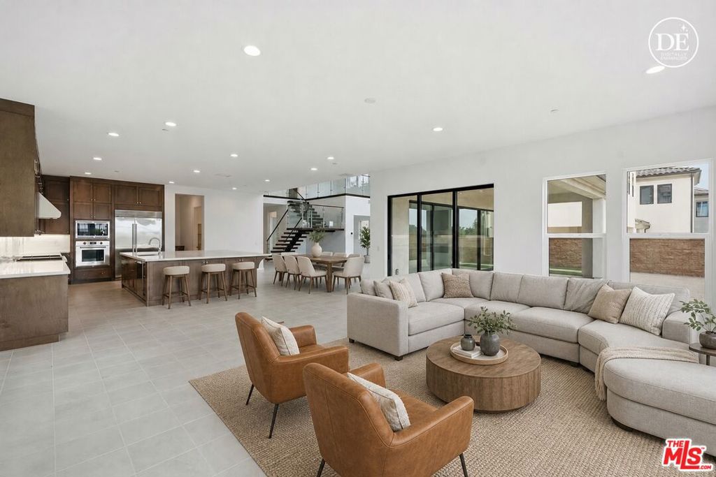 MLS #26652433 image #1