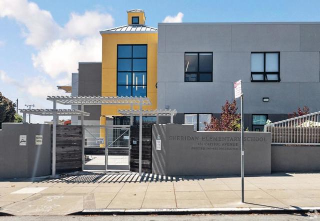 2629 San Jose Avenue, San Francisco CA: https://media.crmls.org/mediaz/9bc88590-e4d1-4867-9701-4f373b72fcad.jpg