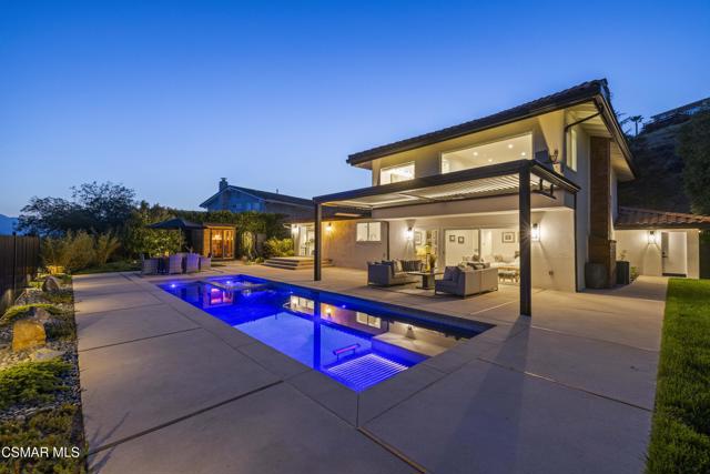 1630 Wicklow Court, Westlake Village CA: https://media.crmls.org/mediaz/9bc8ac65-5ae8-42fb-87a5-d0b238f8cd3d.jpg
