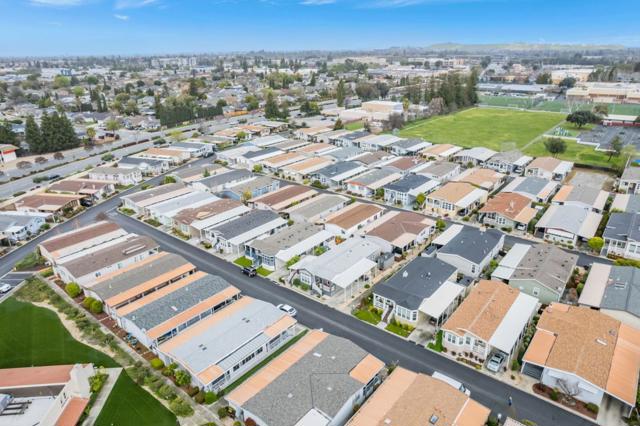 821 Villa Teresa Way, San Jose CA: https://media.crmls.org/mediaz/9bcd8d44-7c0a-4126-919d-ce5e1d5d0503.jpg
