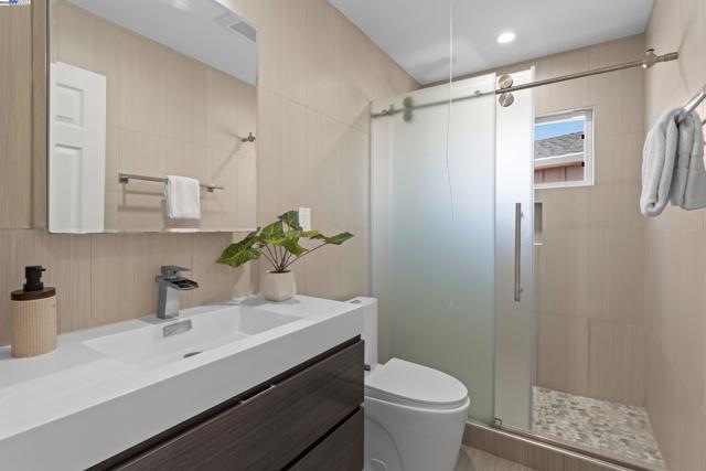 6793 Flanders Dr, Newark CA: https://media.crmls.org/mediaz/9bcd971c-46a4-47e4-ac4e-497288ba15f8.jpg