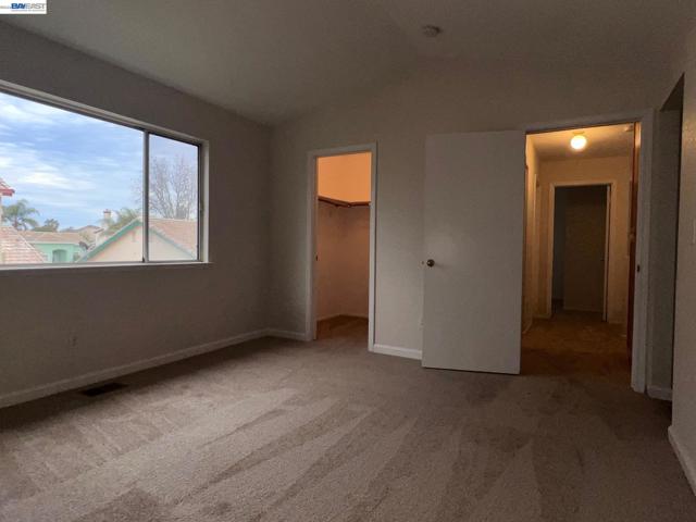 1420 Teakwood Way, Tracy CA: https://media.crmls.org/mediaz/9bce357b-d54f-4041-9afe-c0cb0133753e.jpg