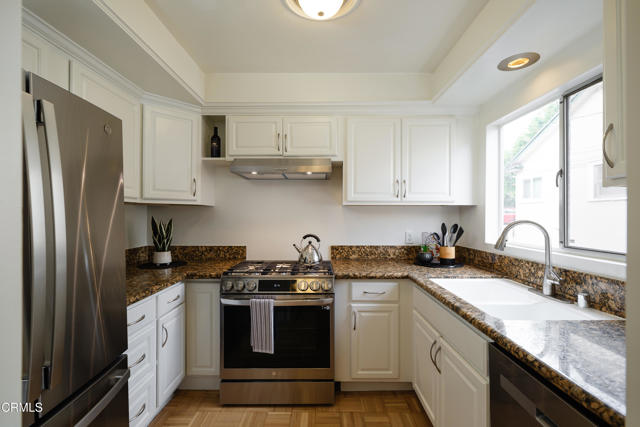 Detail Gallery Image 10 of 33 For 1625 Fremont Ave #A3,  South Pasadena,  CA 91030 - 2 Beds | 2 Baths