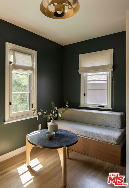 2248 Kenilworth Avenue, Los Angeles CA: https://media.crmls.org/mediaz/9bcf46a8-ee14-489b-9d22-1e56dbeb2b4f.jpg