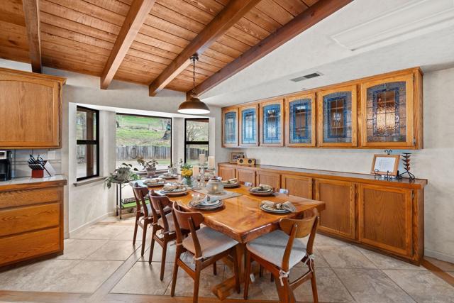 25394 Mesa Grande Rd, Santa Ysabel CA: https://media.crmls.org/mediaz/9bcfa8d6-e1c0-4ee6-bd65-d9c0b7def0ce.jpg
